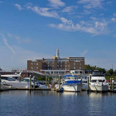 Molly Pitcher Inn Red Bank Εξωτερικό φωτογραφία