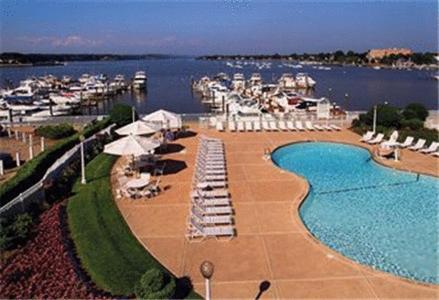 Molly Pitcher Inn Red Bank Ανέσεις φωτογραφία